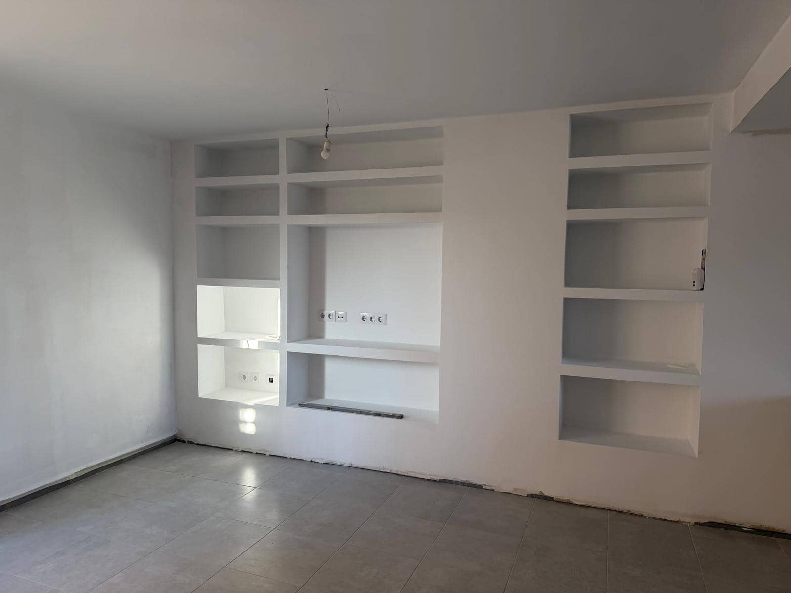 3 slaapkamer Rijtjeshuis te koop in Els Poblets met zwembad - € 280.000 (Ref: 10136685)