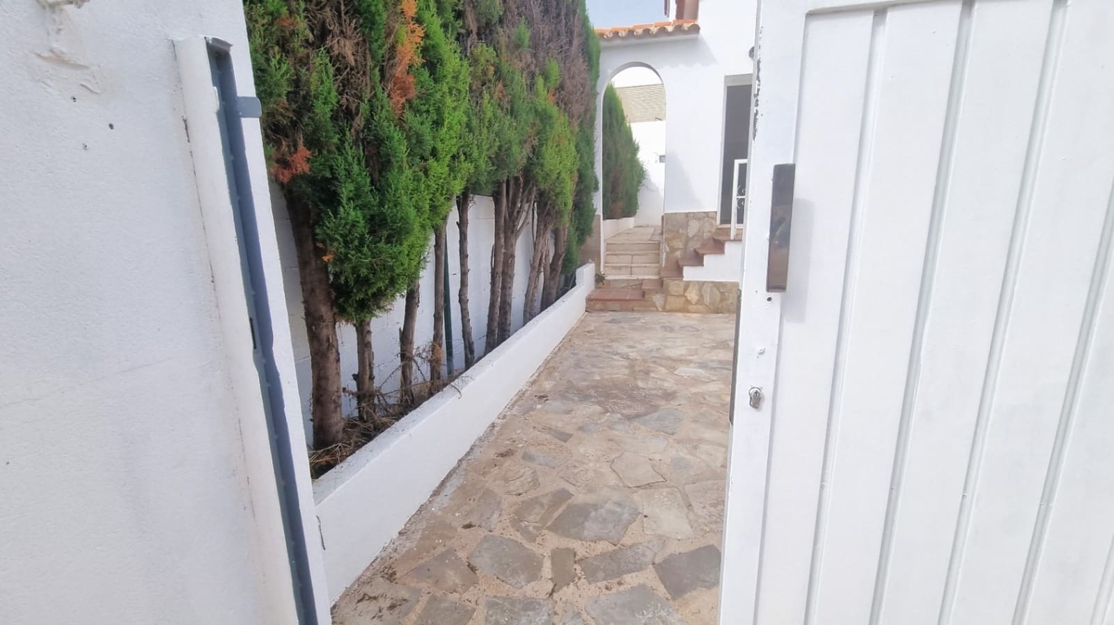 3 bedroom Townhouse for sale in Denia with garage - € 350,000 (Ref: 10173006)