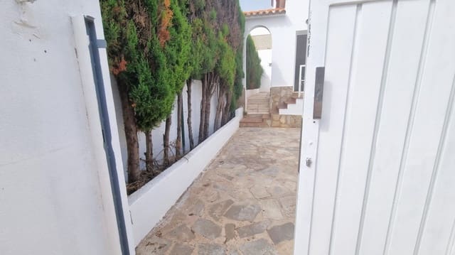 3 soverom Hus til salgs i Dénia med garasje - € 350 000 (Ref: 10173006)