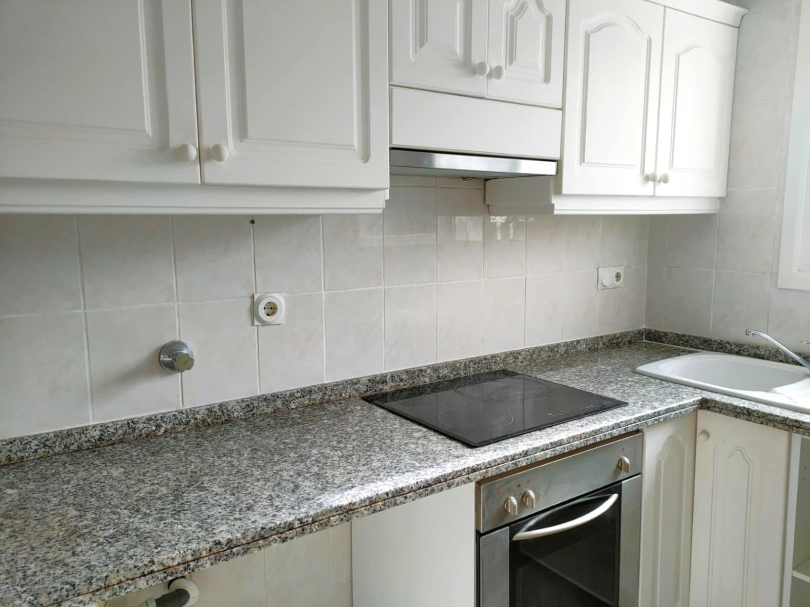 3 bedroom Townhouse for sale in Denia with garage - € 350,000 (Ref: 10173006)