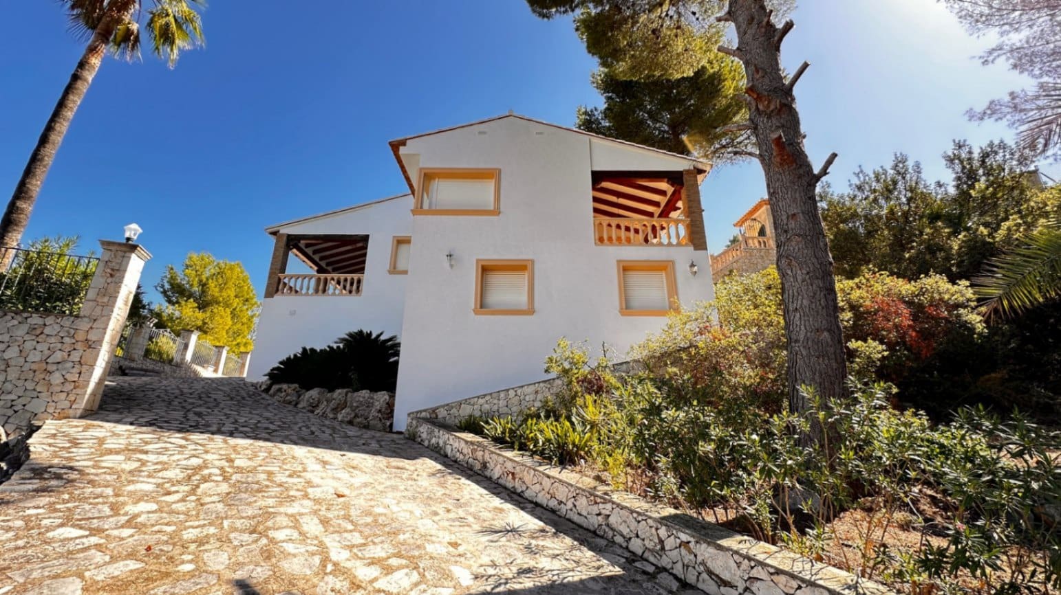 5 soverom Villa til salgs i La Sella med garasje - € 965 000 (Ref: 3607611)