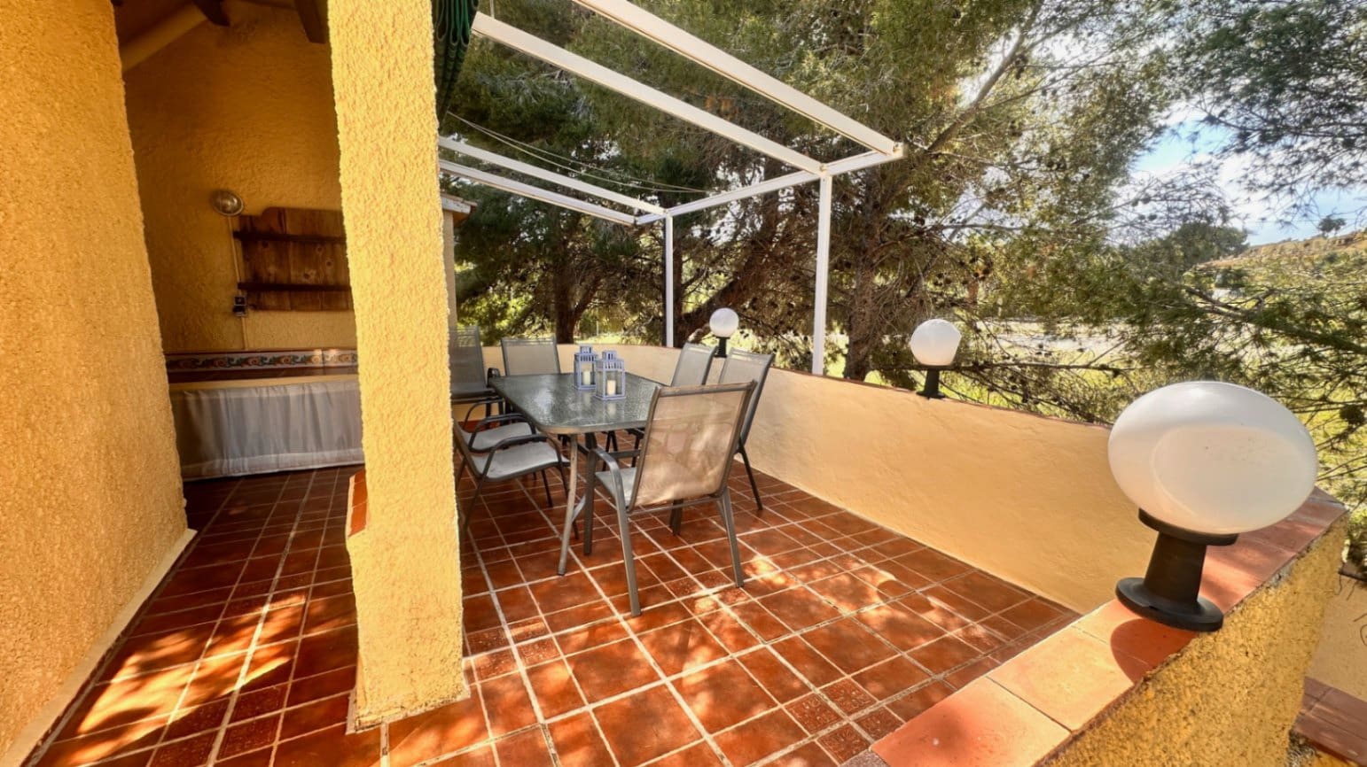 5 Zimmer Villa zu verkaufen in Denia mit Pool Garage - 579.000 € (Ref: 6663604)