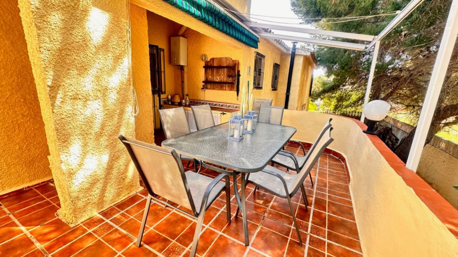 5 Zimmer Villa zu verkaufen in Denia mit Pool Garage - 579.000 € (Ref: 6663604)