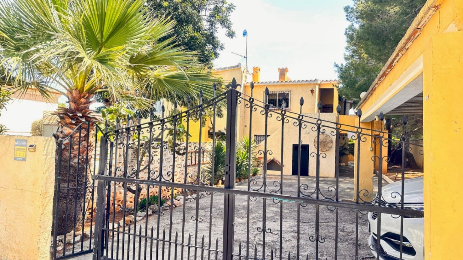5 Zimmer Villa zu verkaufen in Denia mit Pool Garage - 579.000 € (Ref: 6663604)