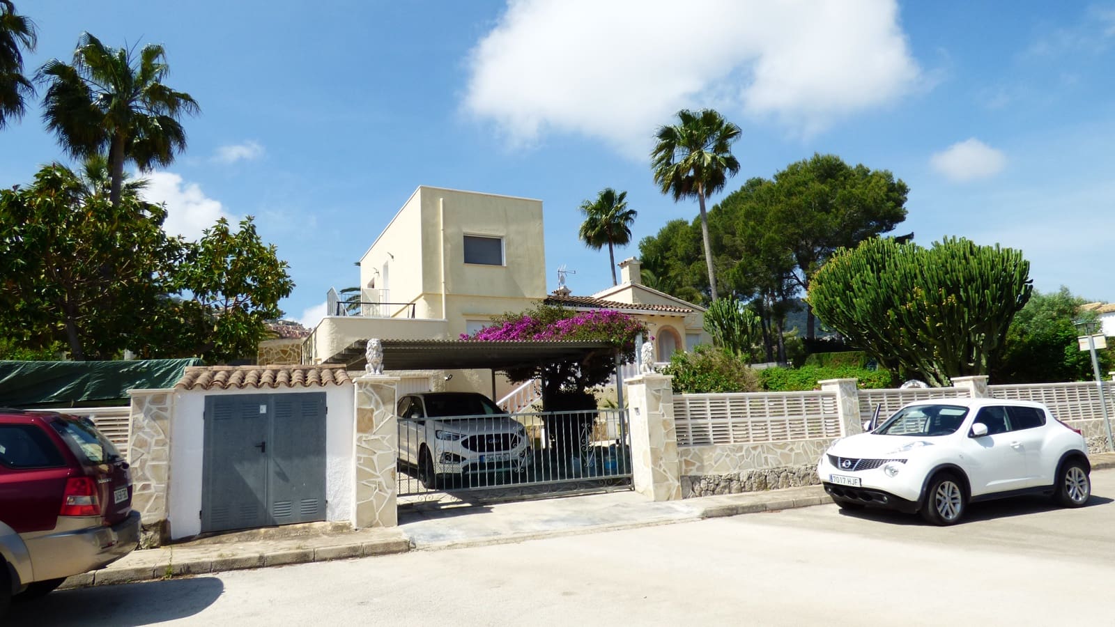 4 soveværelse Villa til salg i La Sella med swimmingpool garage - € 650.000 (Ref: 7074040)