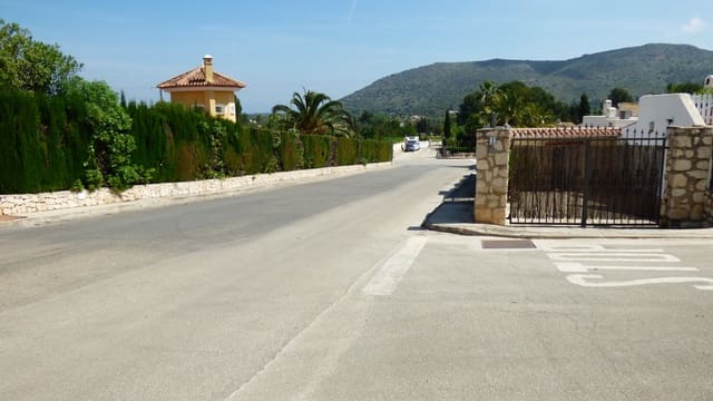 4 soverom Villa til salgs i La Sella med svømmebasseng garasje - € 650 000 (Ref: 7074040)