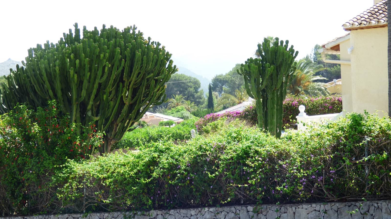 4 soveværelse Villa til salg i La Sella med swimmingpool garage - € 650.000 (Ref: 7074040)