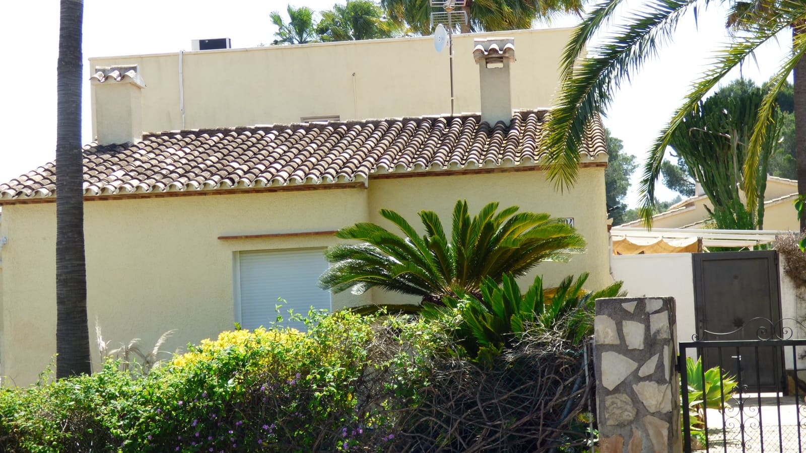 4 soveværelse Villa til salg i La Sella med swimmingpool garage - € 650.000 (Ref: 7074040)