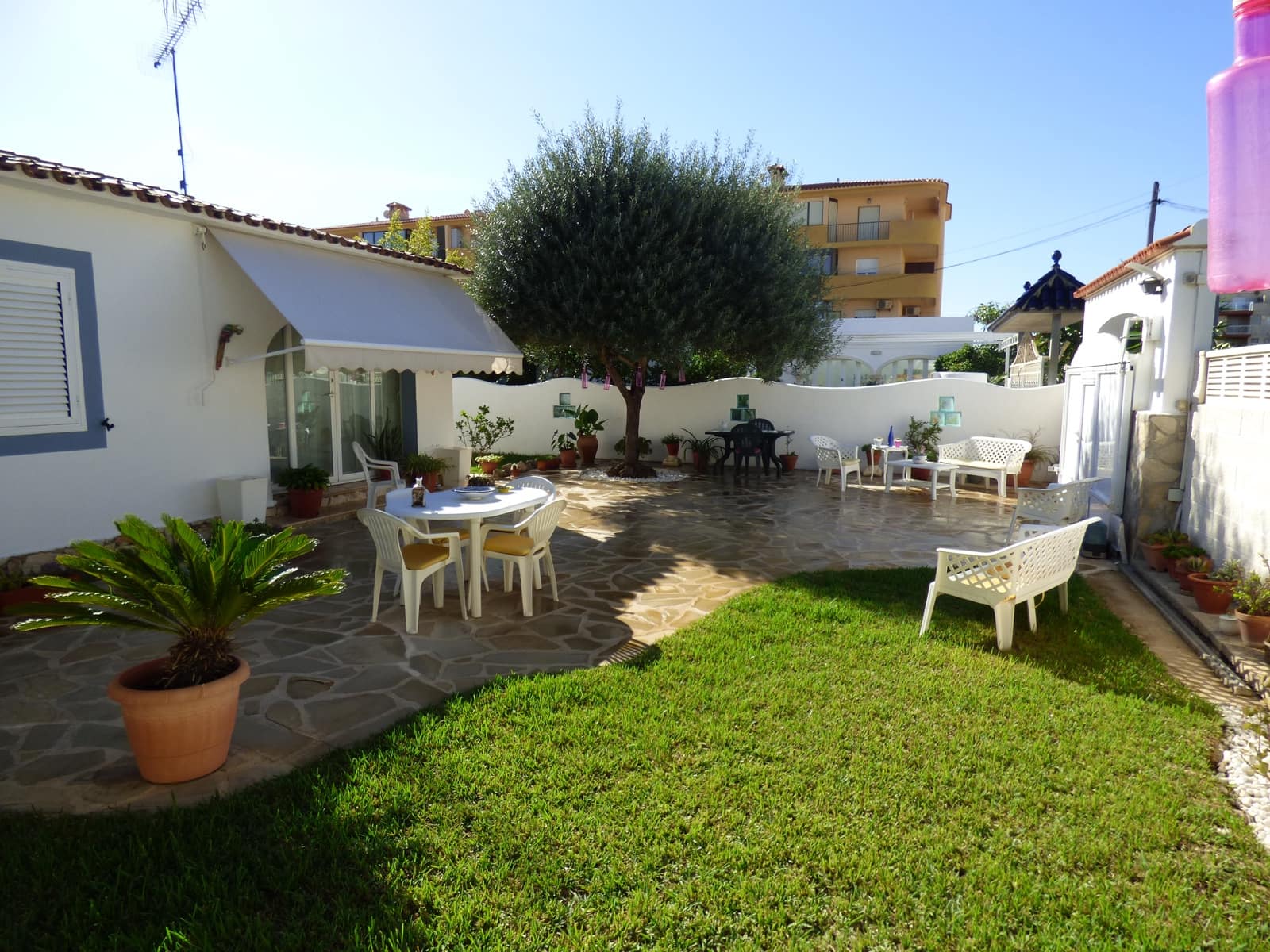 3 bedroom Villa for sale in Denia - € 470,000 (Ref: 7574181)