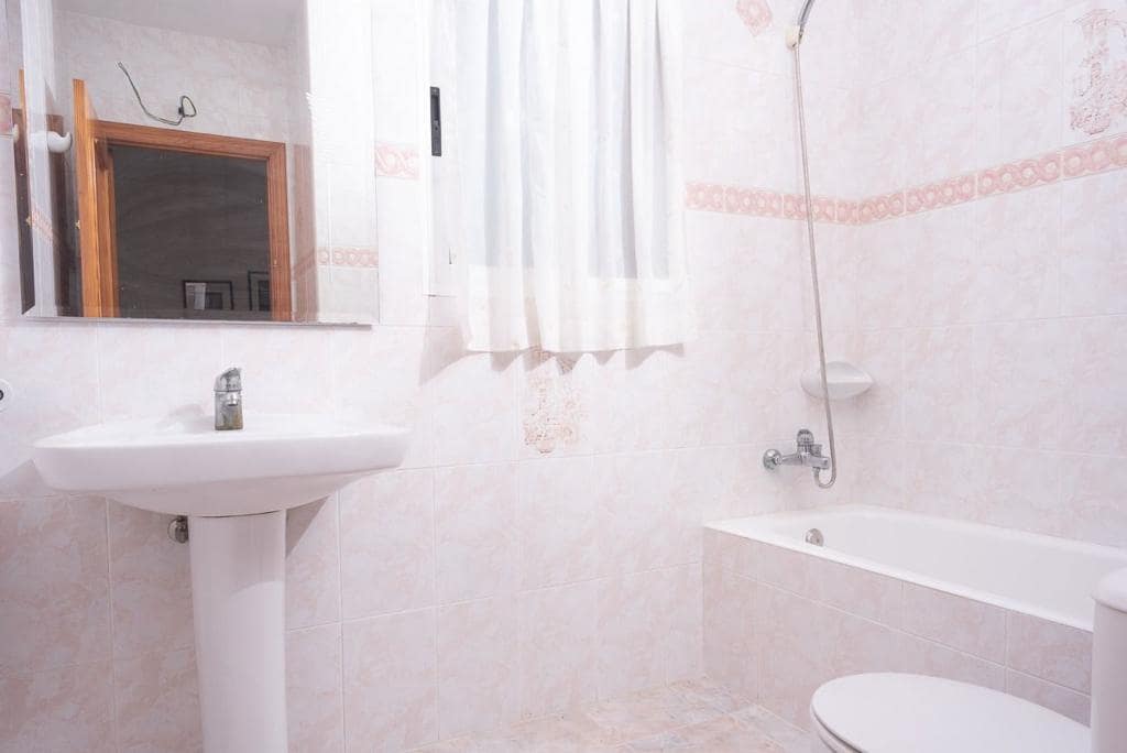 5 chambre Villa/Maison à vendre à Denia avec garage - 450 000 € (Ref: 8635675)