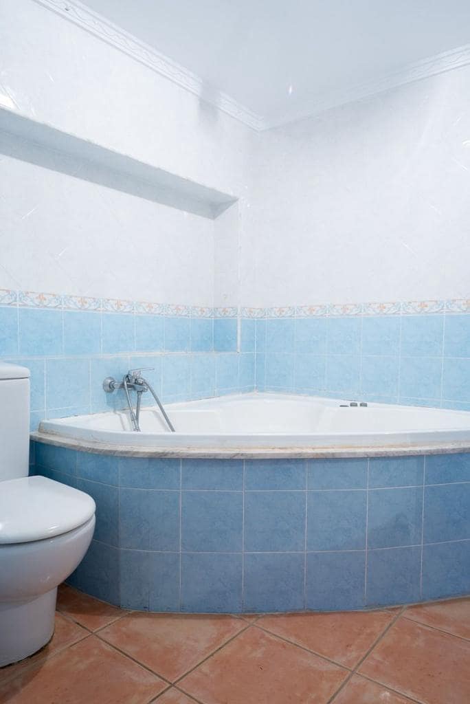 5 chambre Villa/Maison à vendre à Denia avec garage - 450 000 € (Ref: 8635675)