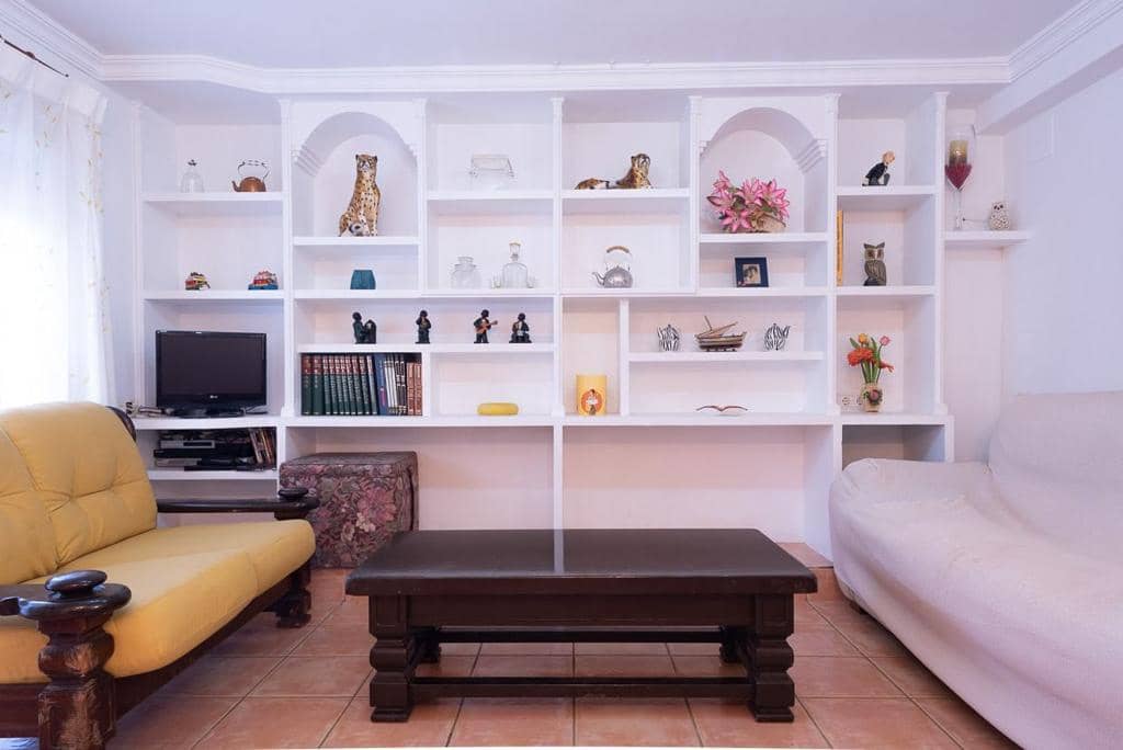 5 chambre Villa/Maison à vendre à Denia avec garage - 450 000 € (Ref: 8635675)