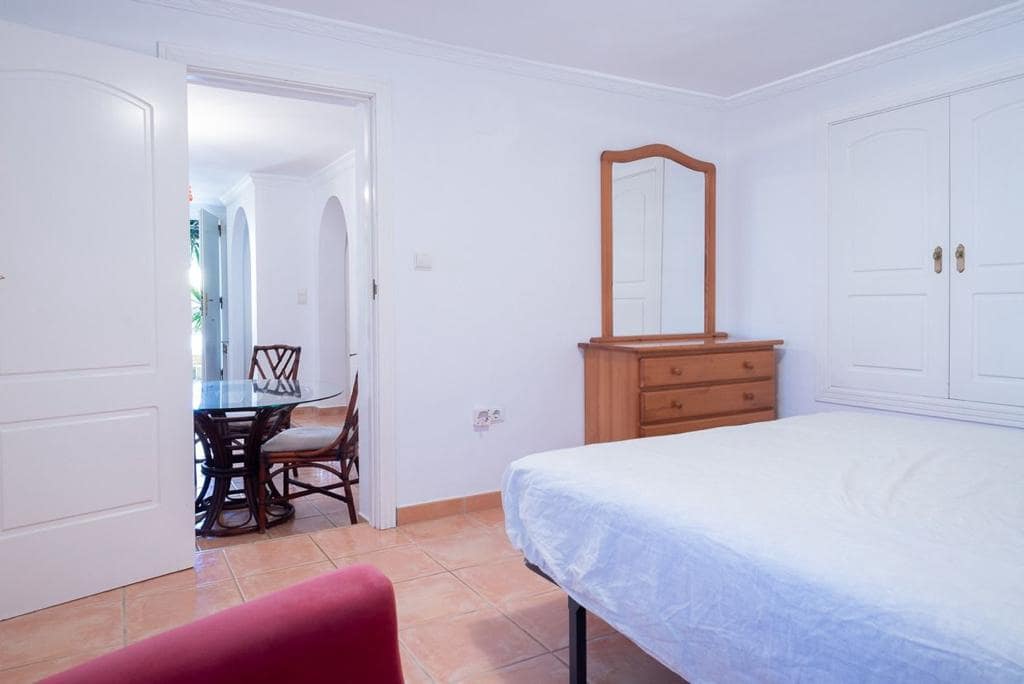 5 chambre Villa/Maison à vendre à Denia avec garage - 450 000 € (Ref: 8635675)