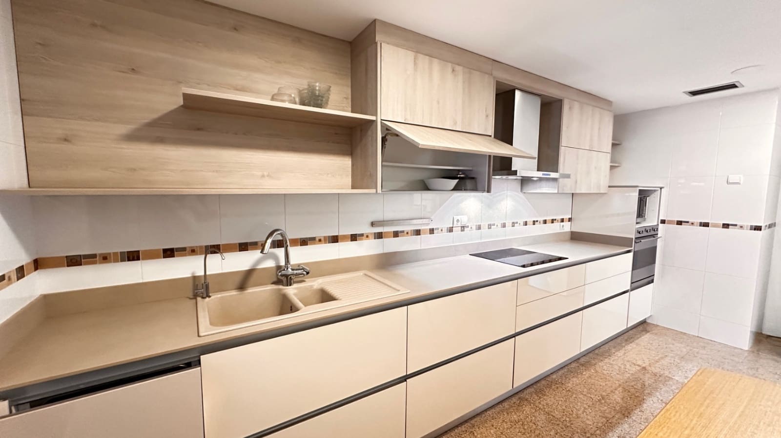 3 slaapkamer Penthouse te koop in Denia - € 549.000 (Ref: 8635677)