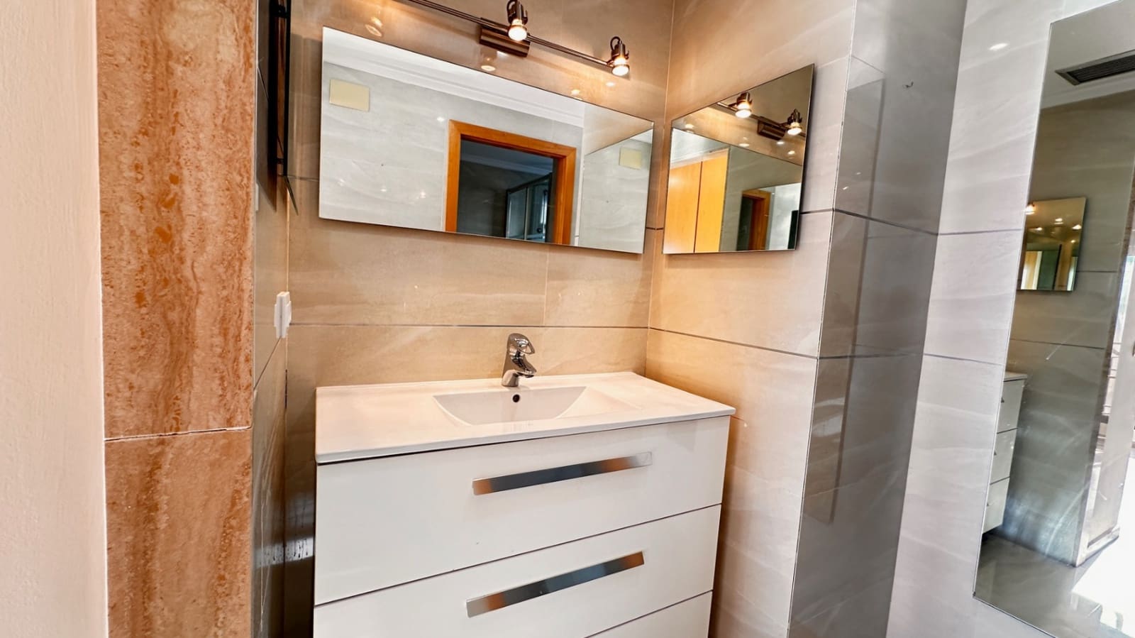 3 slaapkamer Penthouse te koop in Denia - € 549.000 (Ref: 8635677)