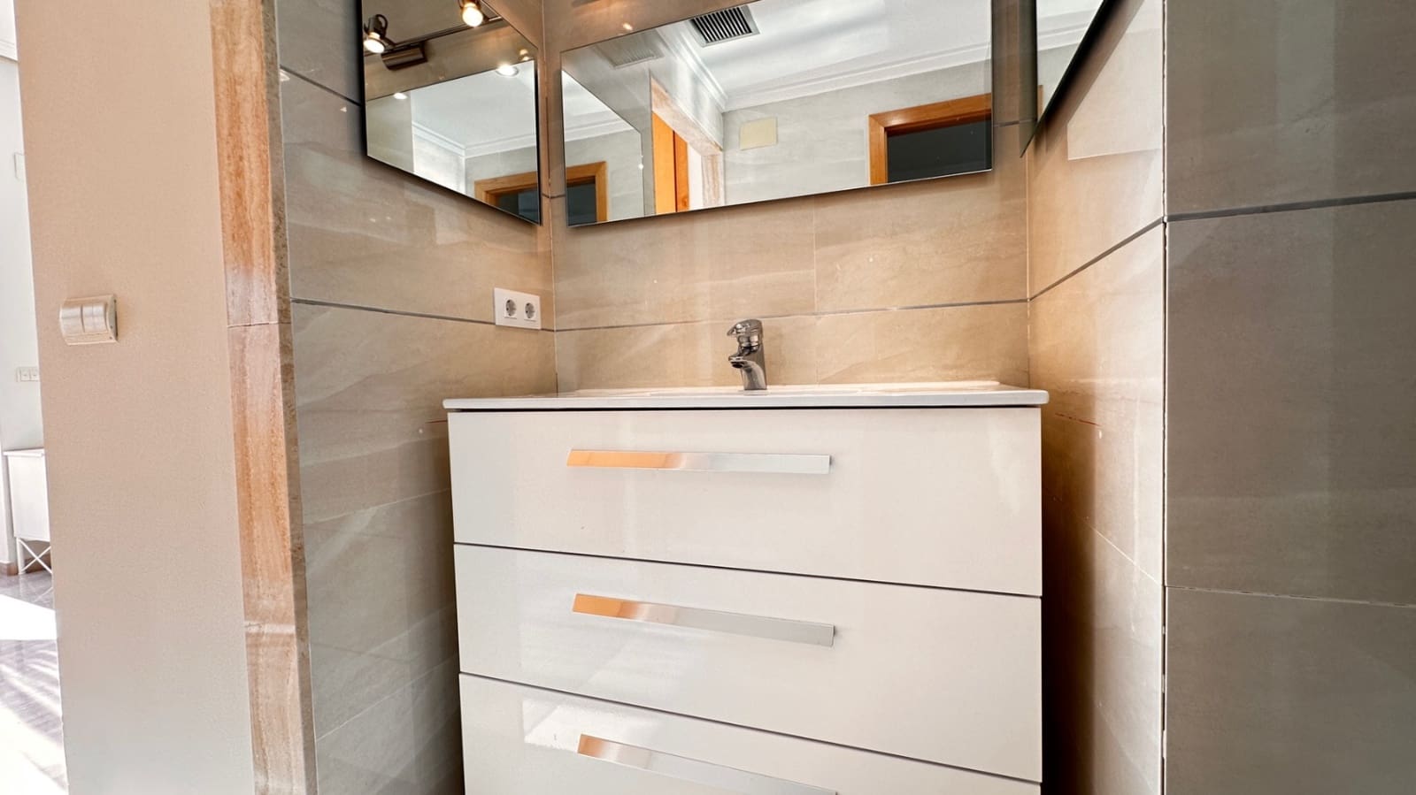 3 slaapkamer Penthouse te koop in Denia - € 549.000 (Ref: 8635677)