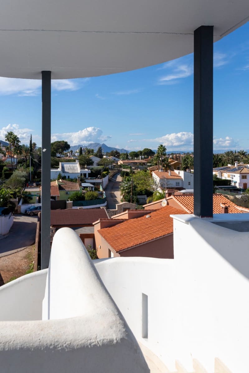 2 soverom Penthouse til salgs i Denia med svømmebasseng garasje - € 333 000 (Ref: 8635682)
