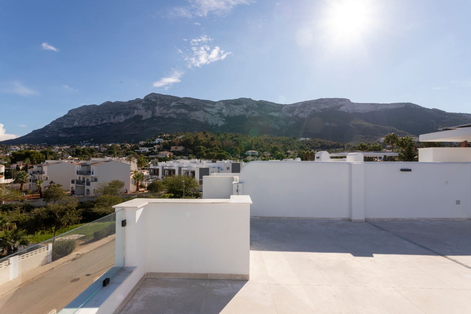 2 soverom Penthouse til salgs i Denia med svømmebasseng garasje - € 333 000 (Ref: 8635682)