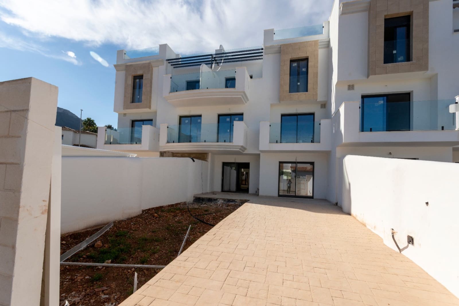 2 soverom Penthouse til salgs i Denia med svømmebasseng garasje - € 333 000 (Ref: 8635682)
