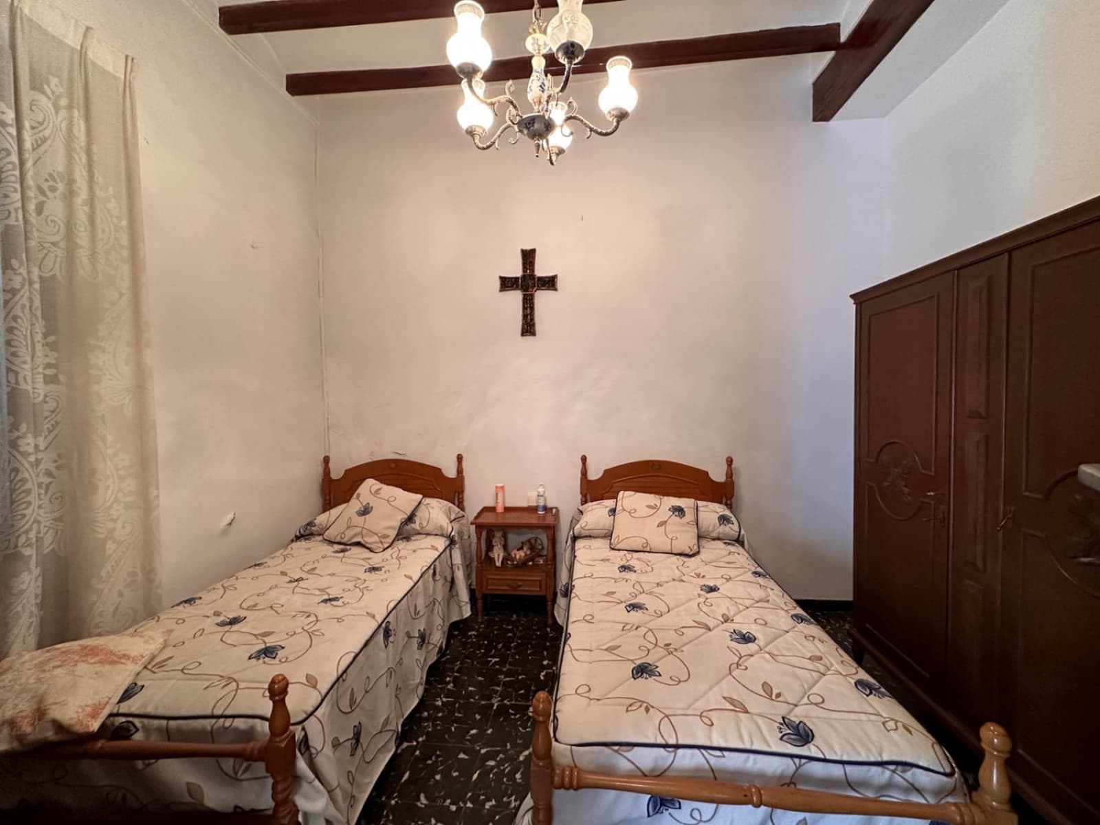 5 slaapkamer Huis te koop in Sagra - € 180.000 (Ref: 8635684)