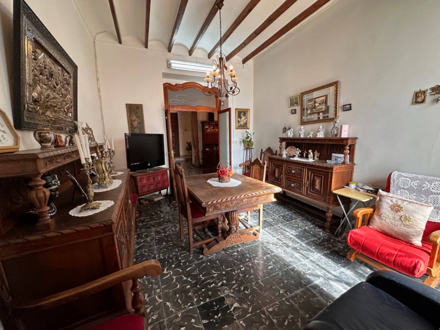 5 slaapkamer Huis te koop in Sagra - € 180.000 (Ref: 8635684)