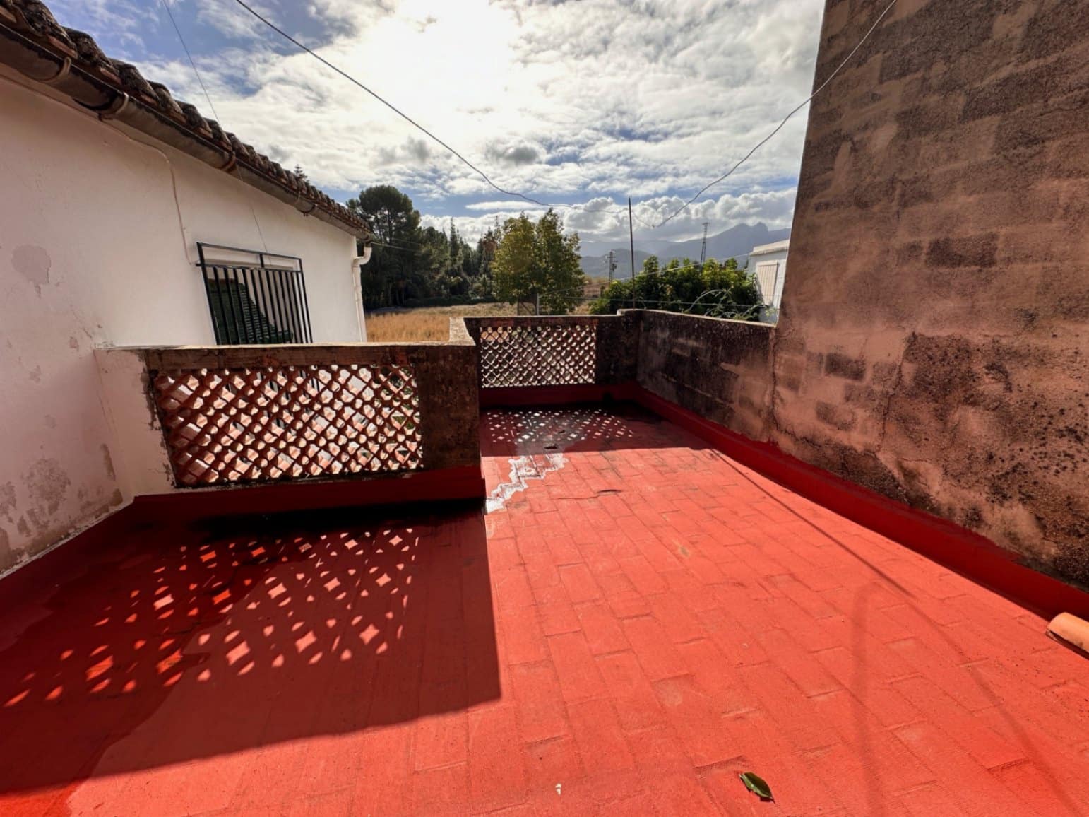 5 slaapkamer Huis te koop in Sagra - € 180.000 (Ref: 8635684)