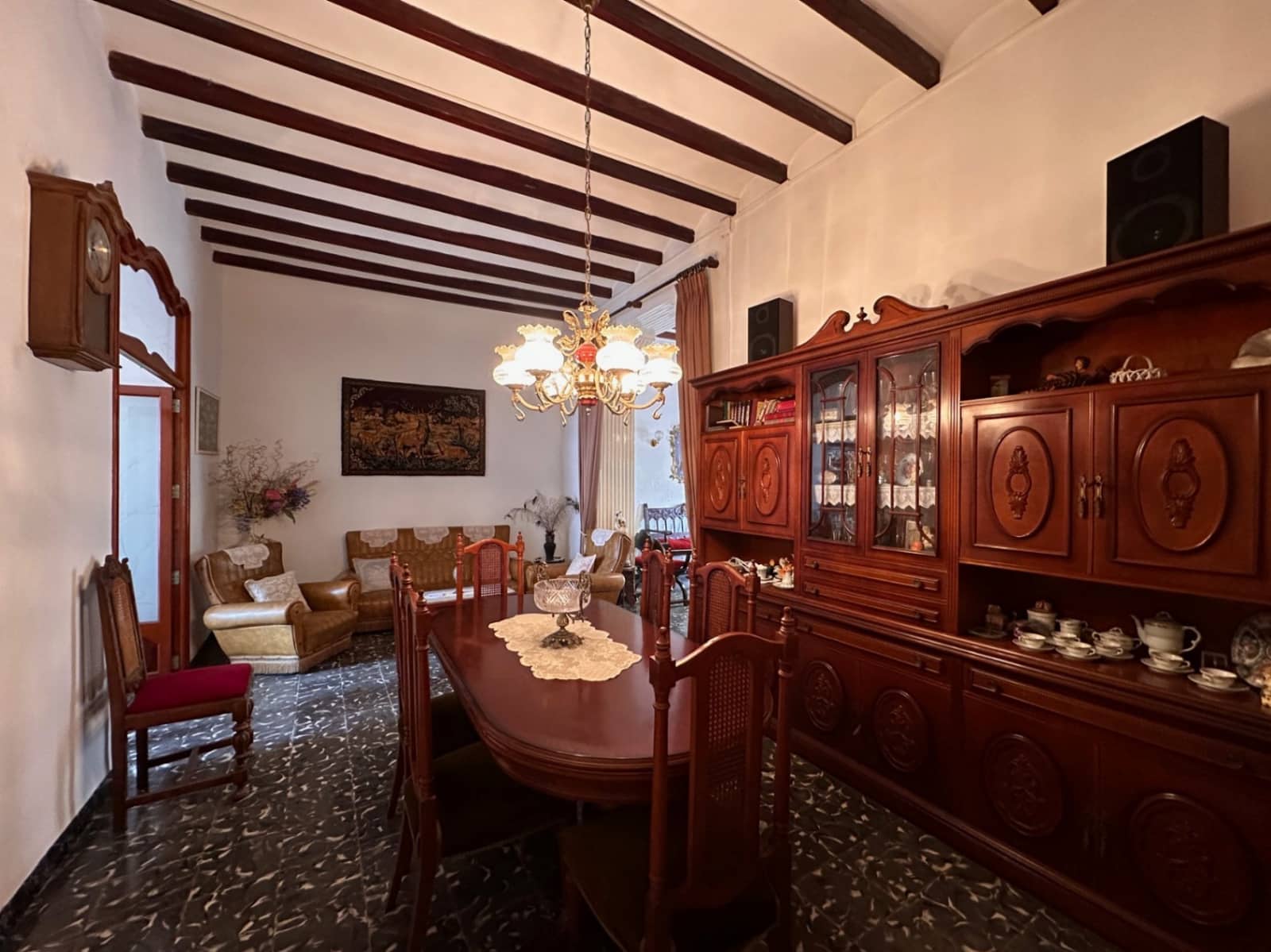 5 slaapkamer Huis te koop in Sagra - € 180.000 (Ref: 8635684)