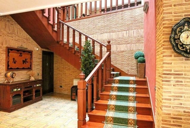 4 soverom Villa til salgs i Pedreguer - € 990 000 (Ref: 8635689)