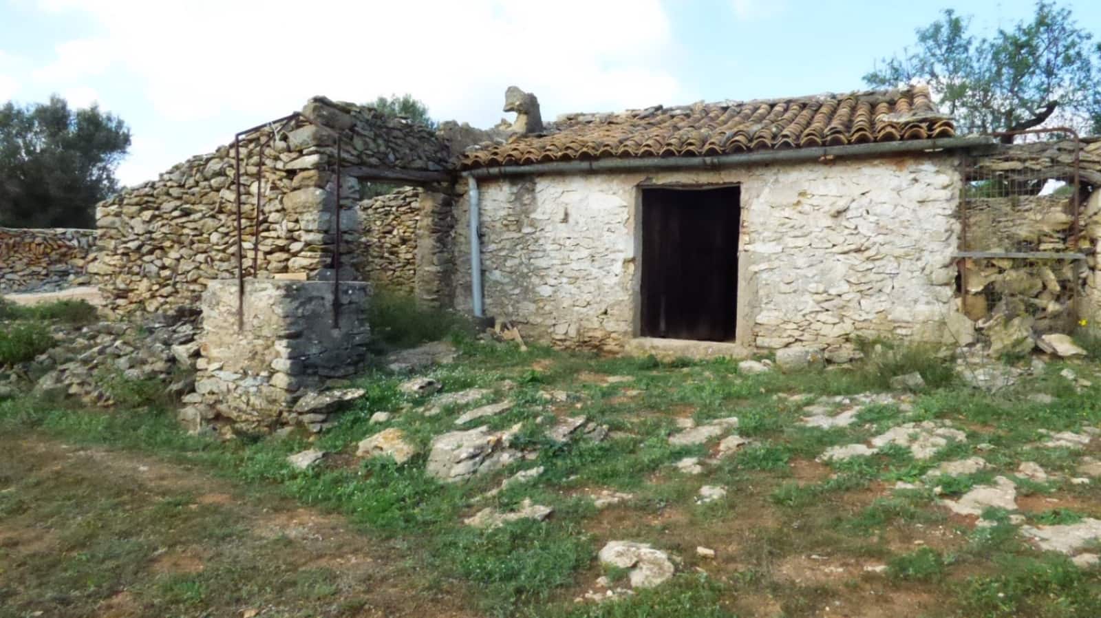 Finca/Landehus til salg i Lliber - € 49.900 (Ref: 8635691)