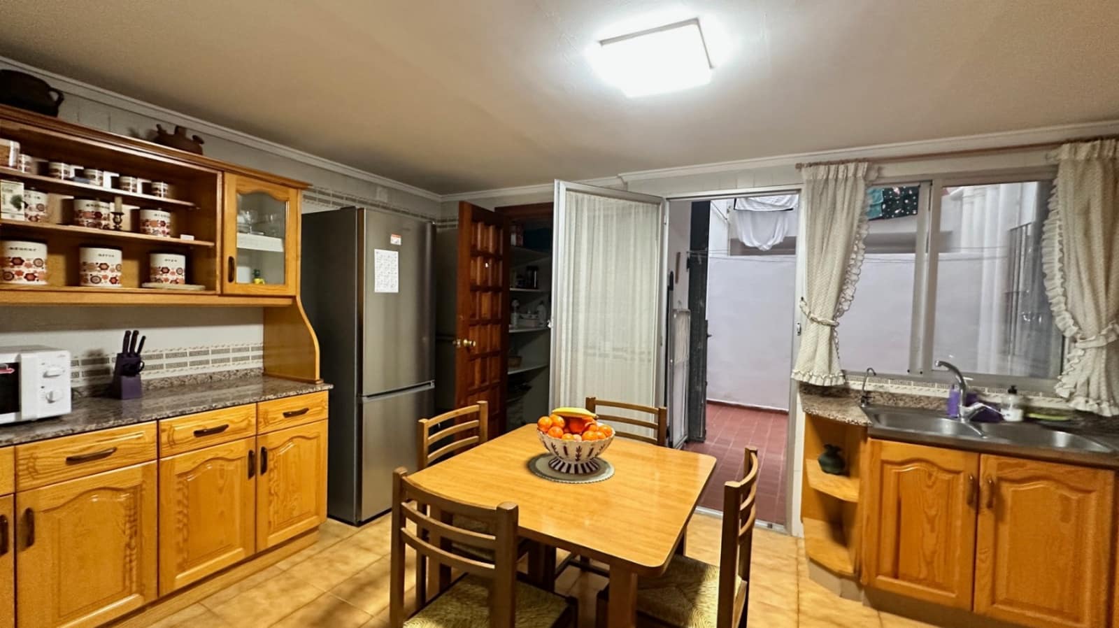 4 bedroom Flat for sale in Denia - € 335,000 (Ref: 8635712)