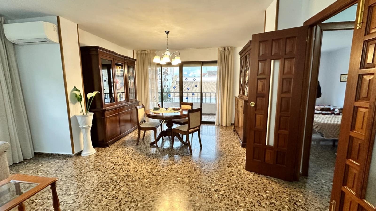 4 bedroom Flat for sale in Denia - € 335,000 (Ref: 8635712)