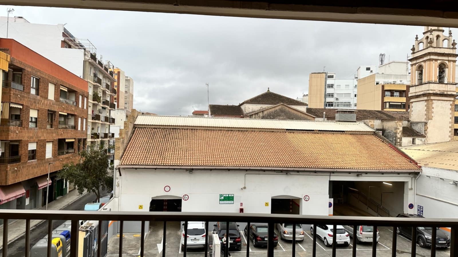 4 bedroom Flat for sale in Denia - € 335,000 (Ref: 8635712)