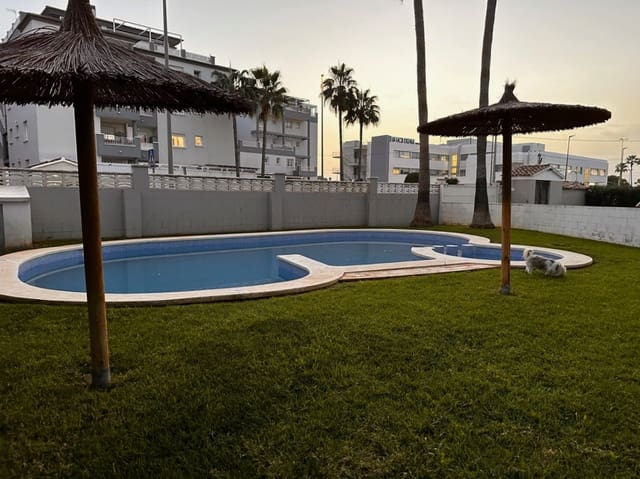 2 soveværelse Lejlighed til salg i Centro Urbano, Dénia - € 228.000 (Ref: 8664508)