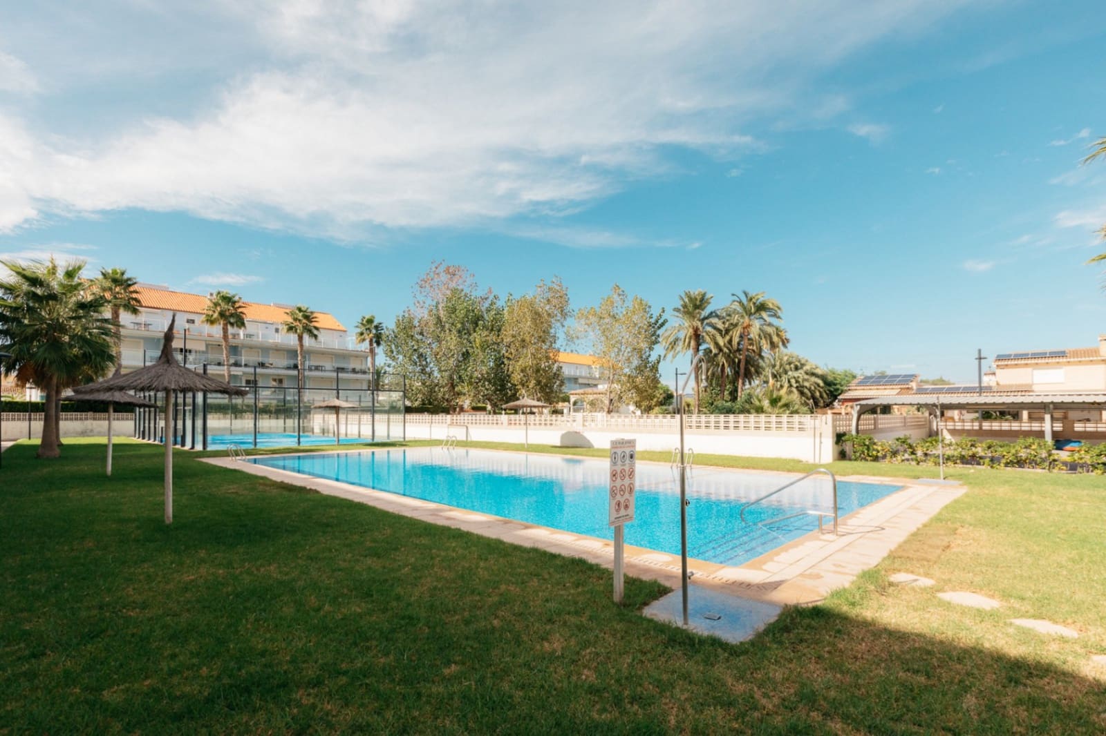 3 soveværelse Penthouse til salg i Denia med swimmingpool garage - € 450.000 (Ref: 8674926)