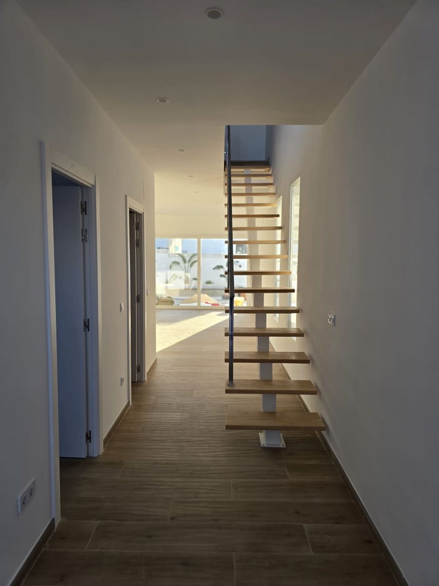 3 soveværelse Villa til salg i Denia med swimmingpool garage - € 438.000 (Ref: 8758633)