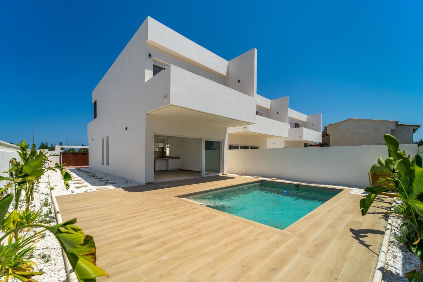 3 soveværelse Villa til salg i Denia med swimmingpool garage - € 438.000 (Ref: 8758633)