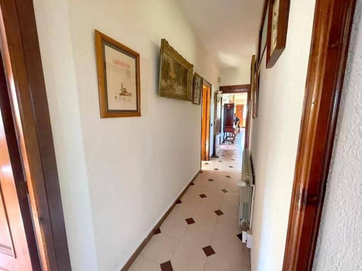 5 chambre Villa/Maison à vendre à Denia avec garage - 499 000 € (Ref: 8758641)