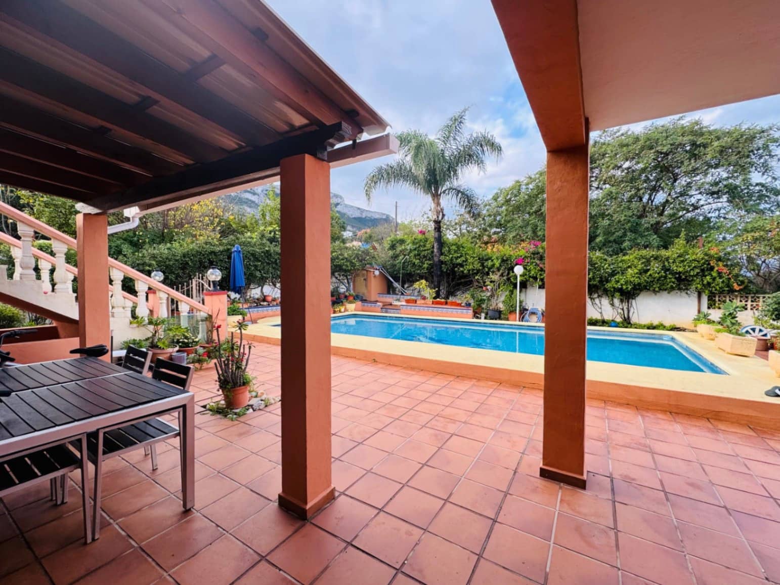 5 chambre Villa/Maison à vendre à Denia avec garage - 499 000 € (Ref: 8758641)