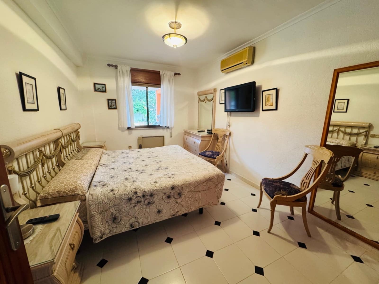 5 chambre Villa/Maison à vendre à Denia avec garage - 499 000 € (Ref: 8758641)