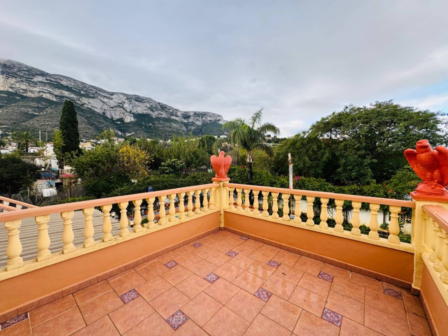 5 chambre Villa/Maison à vendre à Denia avec garage - 499 000 € (Ref: 8758641)