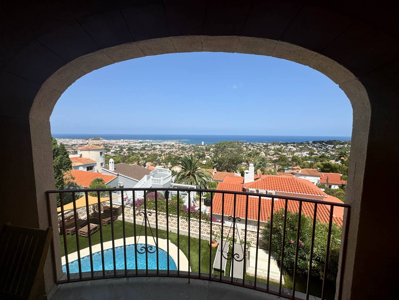 2 sovrum Villa till salu i Denia med pool garage - 825 000 € (Ref: 8758646)