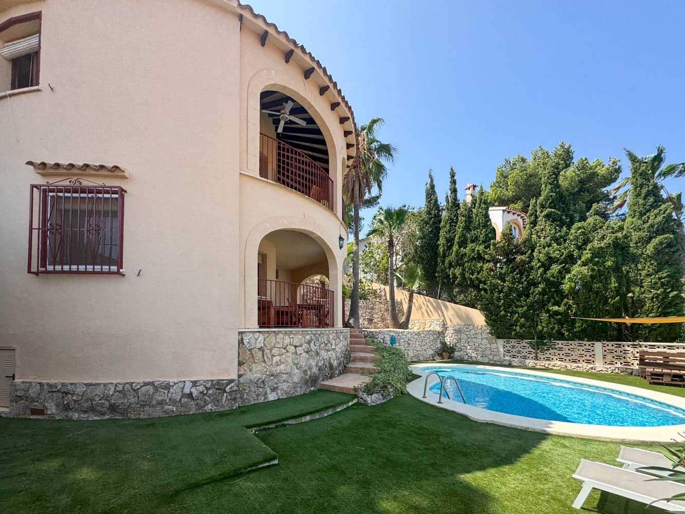 2 sovrum Villa till salu i Denia med pool garage - 825 000 € (Ref: 8758646)