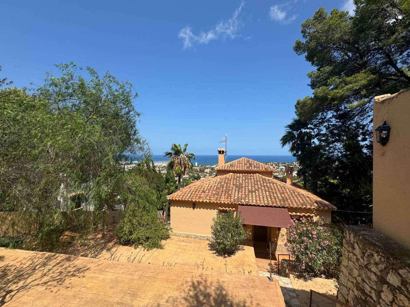 2 sovrum Villa till salu i Denia med pool garage - 825 000 € (Ref: 8758646)