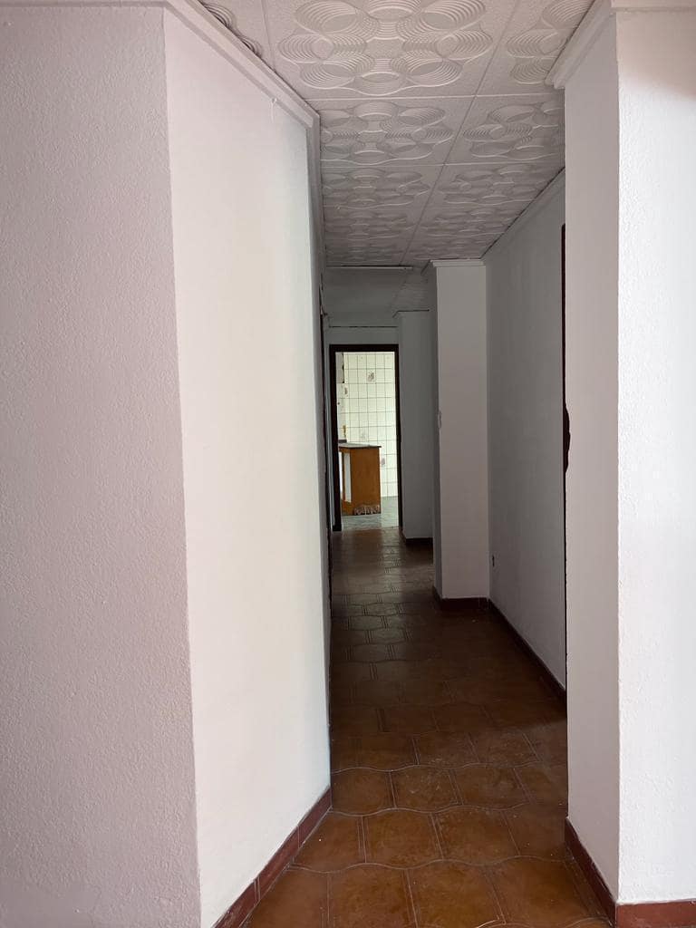 6 bedroom Flat for sale in Denia - € 280,000 (Ref: 8758649)