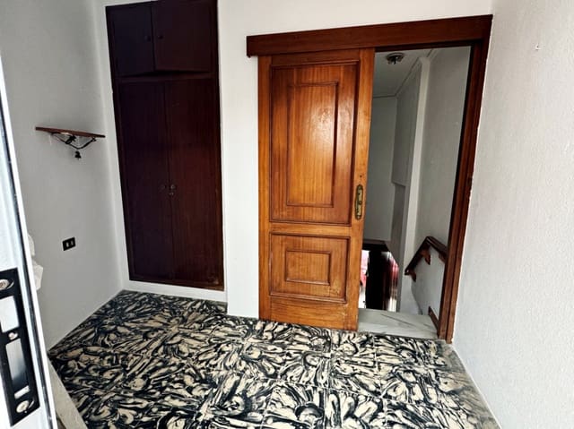 2 bedroom Townhouse for sale in El Puerto, Dénia - € 185,000 (Ref: 8758652)