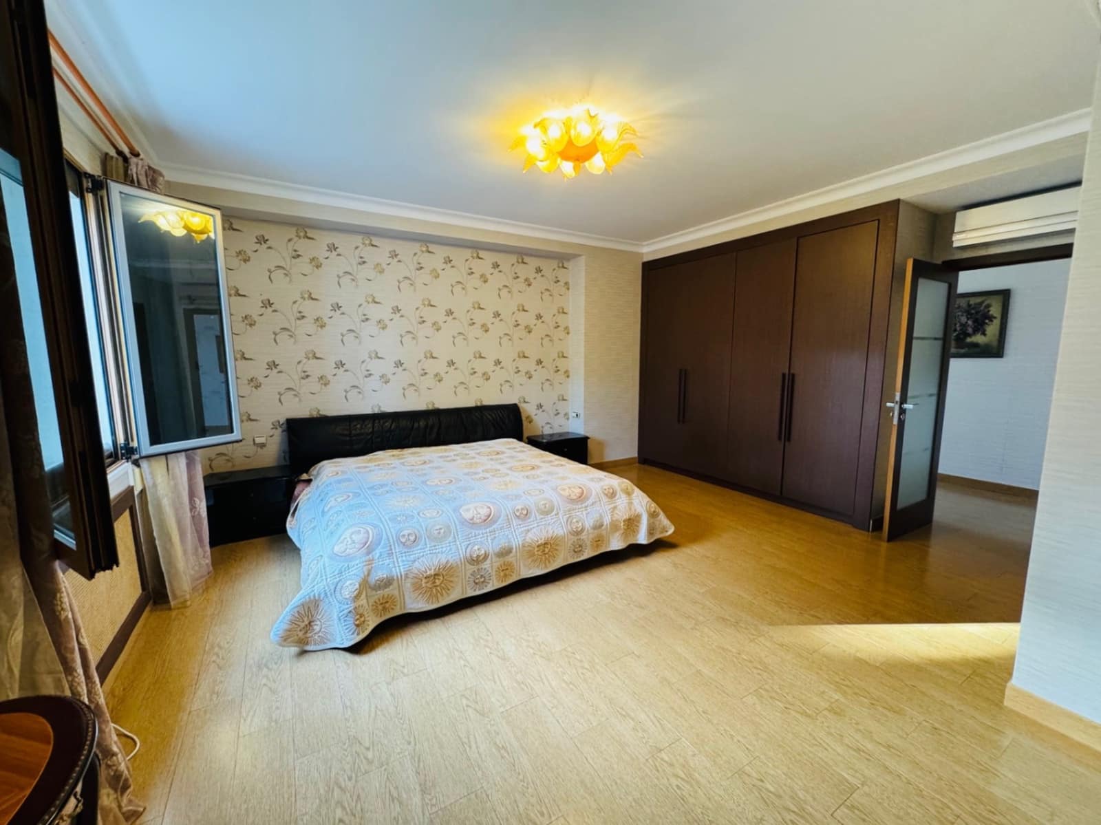 4 quarto Moradia para venda em Denia com piscina garagem - 1 850 000 € (Ref: 8758658)