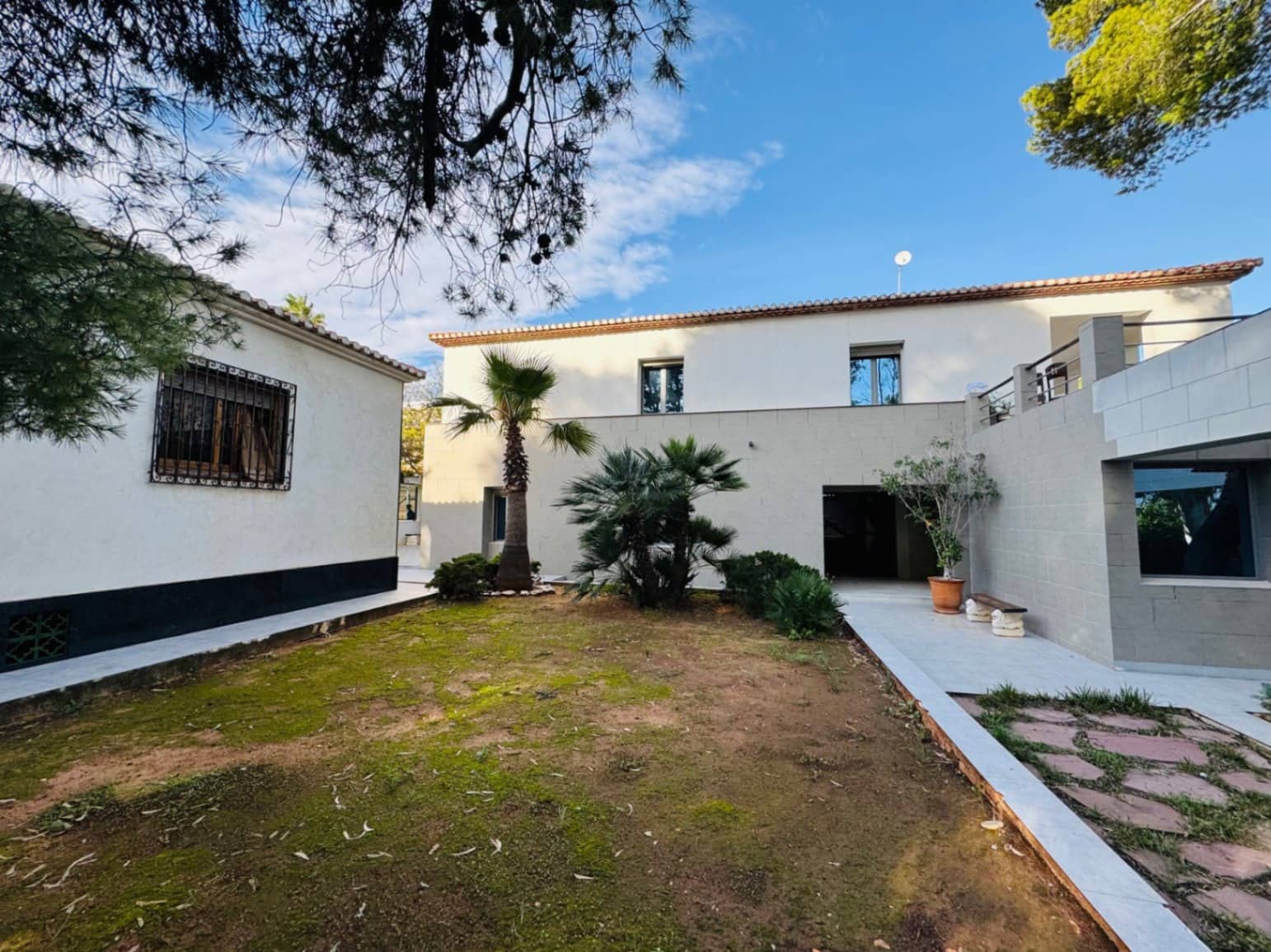4 quarto Moradia para venda em Denia com piscina garagem - 1 850 000 € (Ref: 8758658)