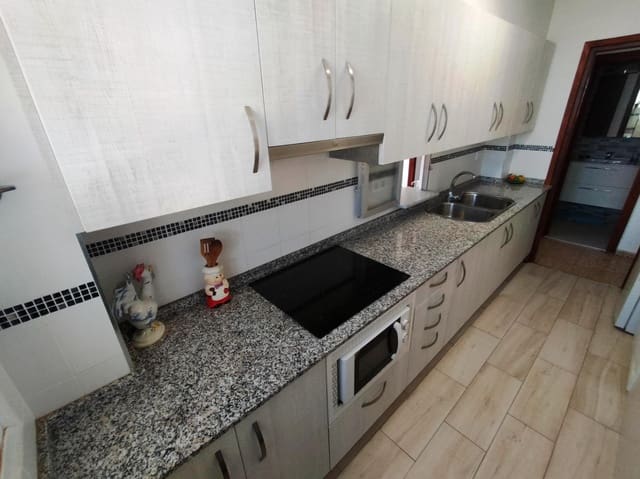 3 quarto Apartamento para venda em Centro Urbano, Dénia com garagem - 158 000 € (Ref: 8758660)