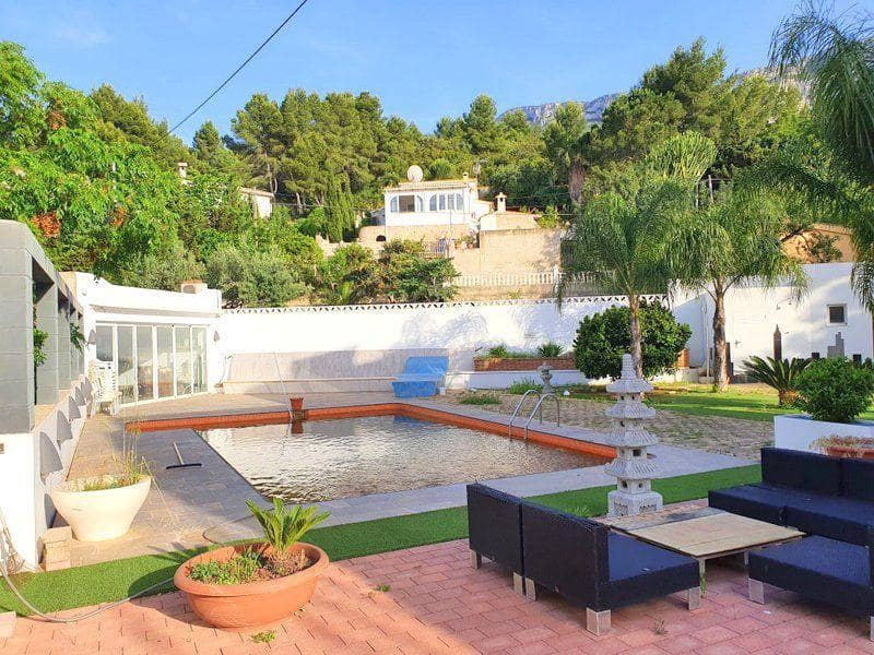 4 soverom Villa til salgs i Denia med svømmebasseng garasje - € 644 900 (Ref: 8758666)