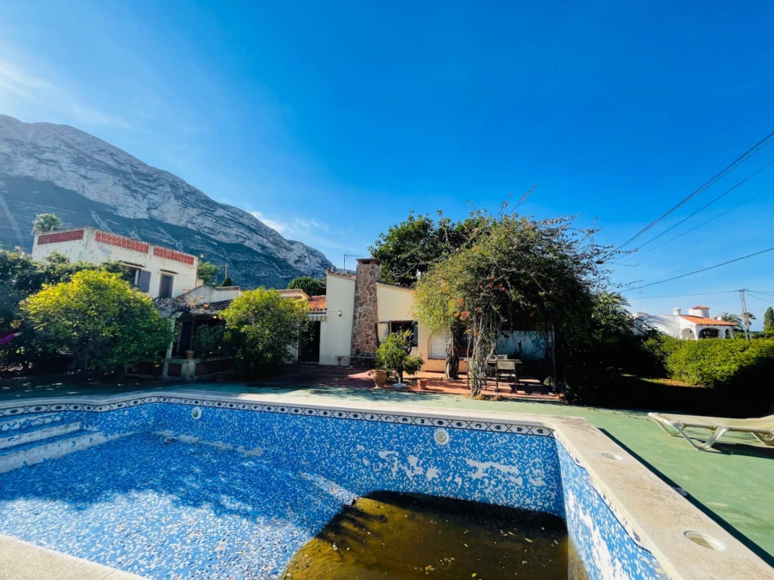 3 bedroom Villa for sale in Denia with garage - € 526,000 (Ref: 8758669)